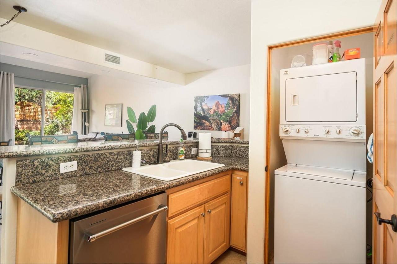 Uptown Sedona Gem: 3-Bed Townhome With Majestic Views And Central Location Exterior photo