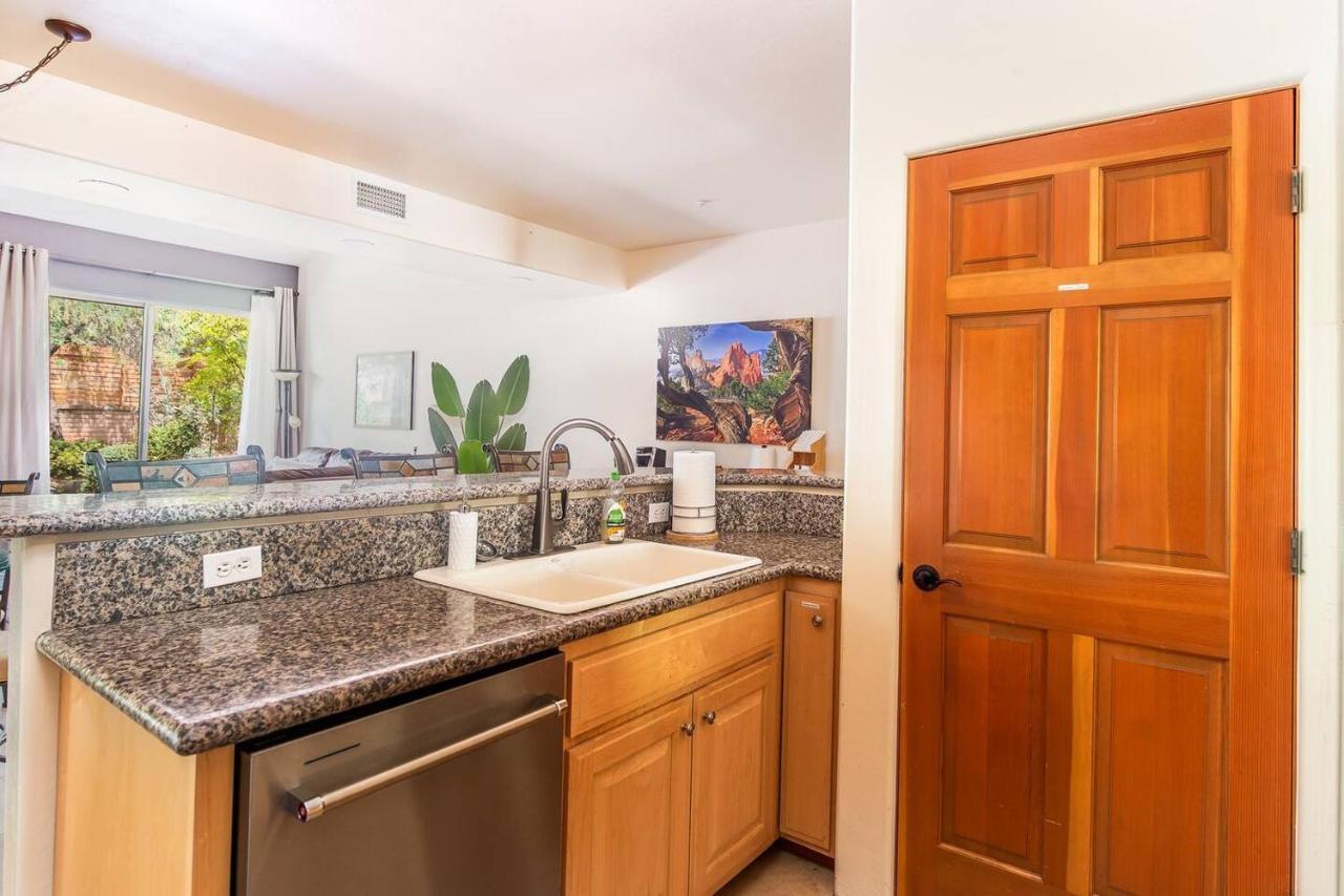 Uptown Sedona Gem: 3-Bed Townhome With Majestic Views And Central Location Exterior photo